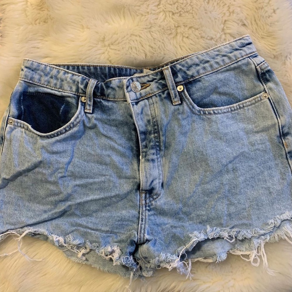 High rise jean shorts size 28